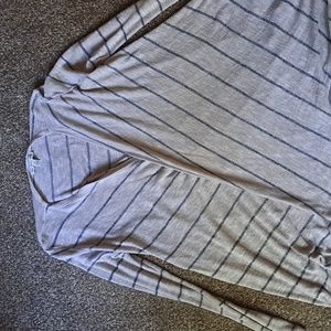 American Eagle women size medium shawl sweater